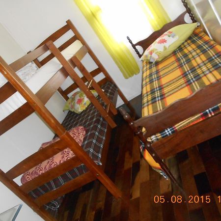 Pousada Hospedagem Rose'S Canela Exterior foto